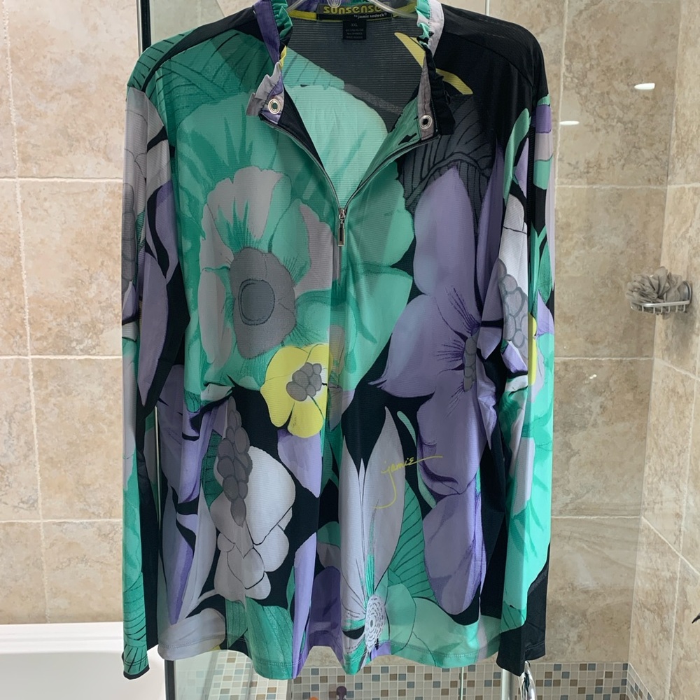 Jamie Sadock Sunsense top size XXL
